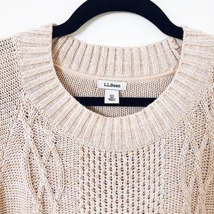 LL Bean Classic Crew Neck Sweater in Cream | XS